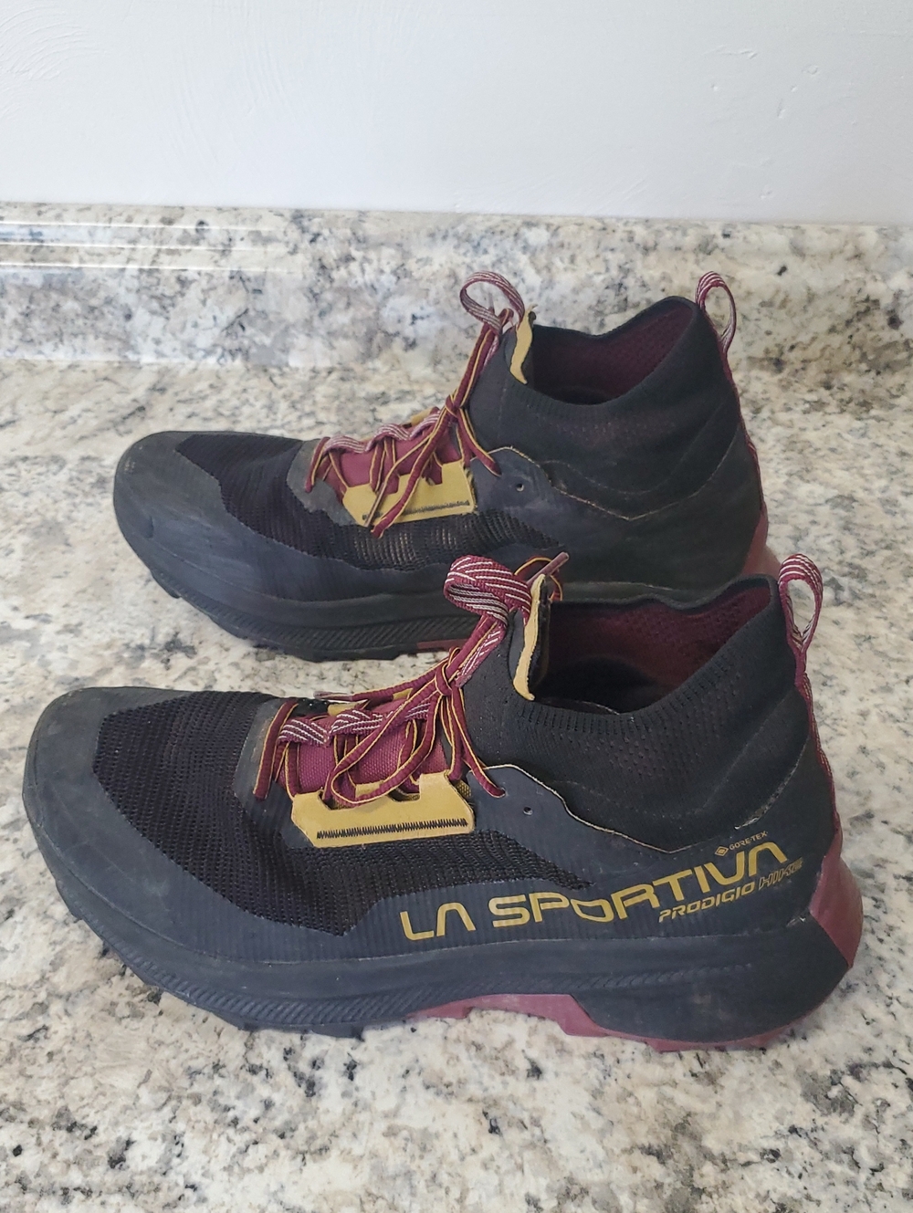 LA SPORTIVA Prodigio Hike Black Burgundy and Gold Trail Runners - Picture 4 of 10